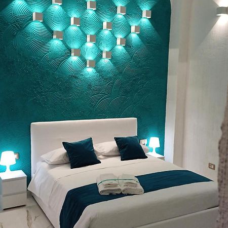 Elegance Room 03 Bari Bagian luar foto