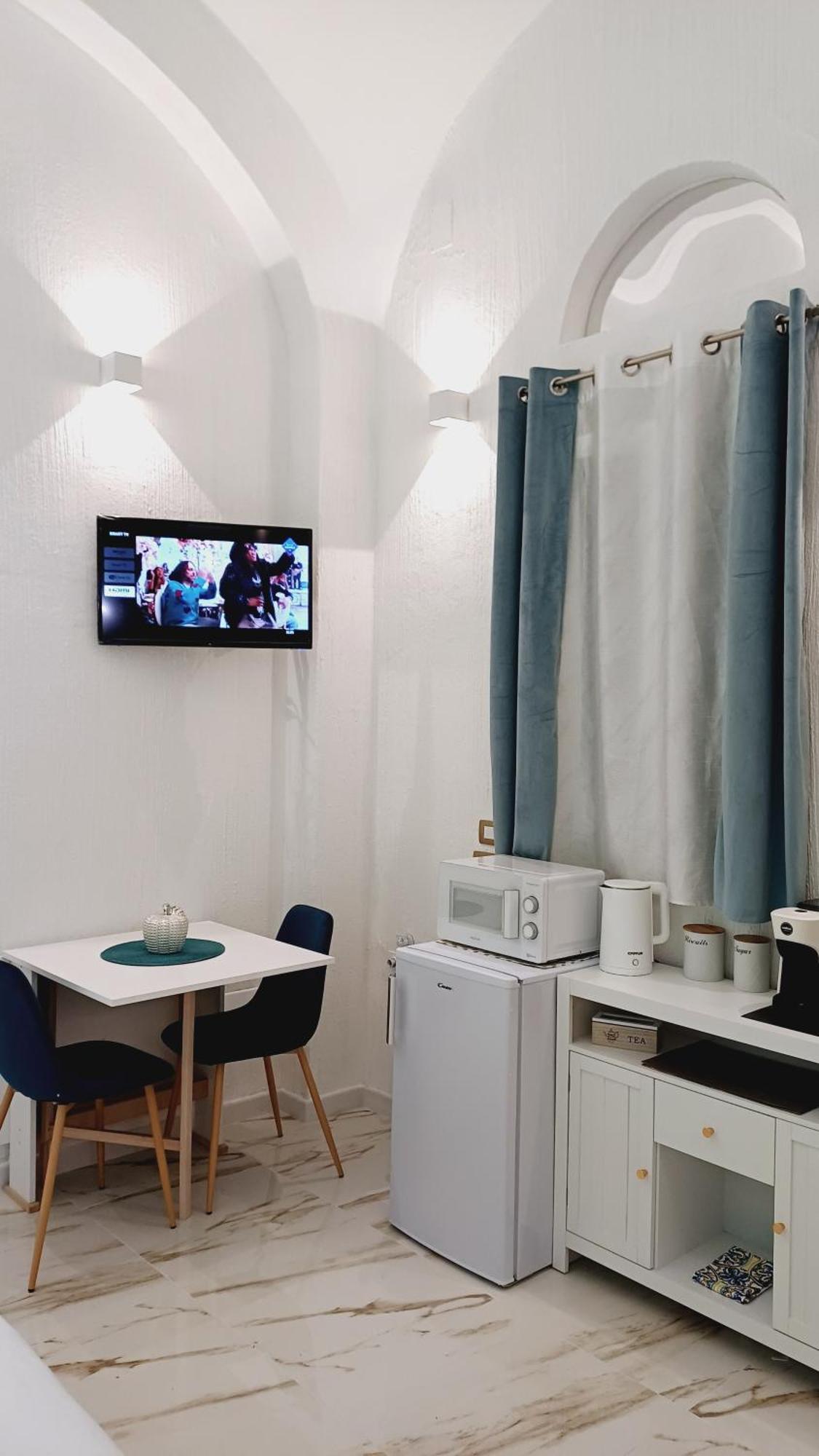 Elegance Room 03 Bari Bagian luar foto